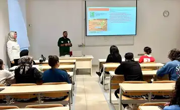 Üniversitede "Kadın ve Aile" Dersiyle Hayata Hazırlık