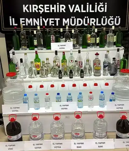 Kırşehir'de Kaçak Alkol Baskını: 3 Gözaltı