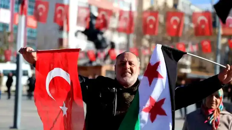 Kırşehir'de Suriyelilerden Esad'a Karşı Kutlama