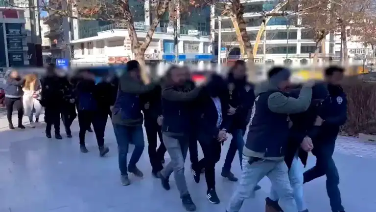 55 Milyon TL'lik Sahte Yatırım Dolandırıcılığı Çökertildi